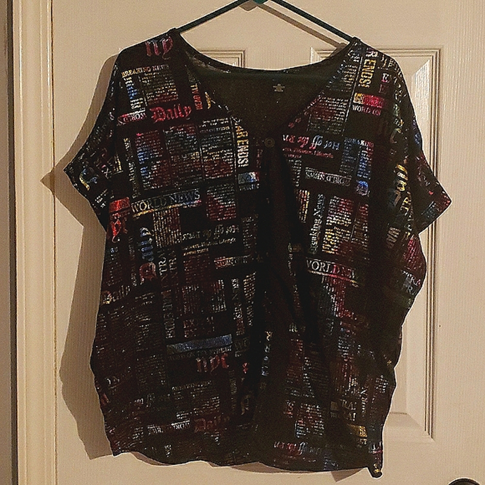 Rouge Collection semi sheer black & metallic button front top 4X